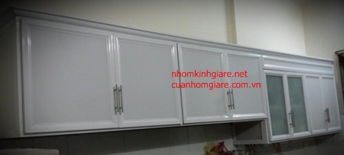 tủ bếp bằng nhôm kính