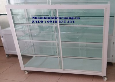 tu-kinh-ban-hang-tien-cuong