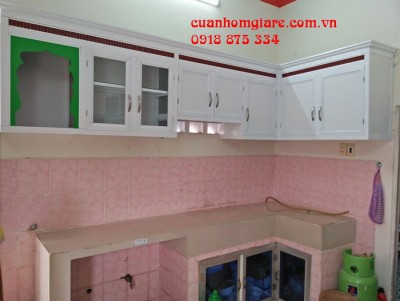 cac-mau-tu-bep-nhom-kinh-dep.ipg