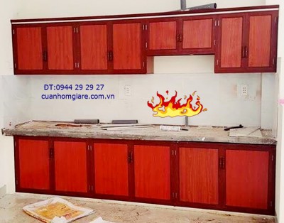 lam-tu-bep-nhom-kinh-tien-cuong