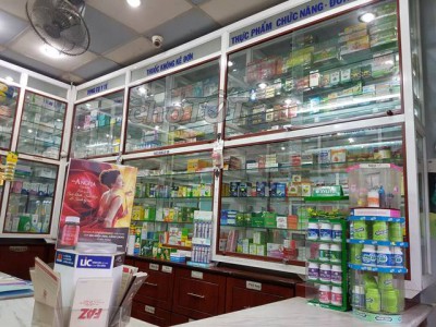 tu-nhom-kinh-thuoc-tay-tien-cuong