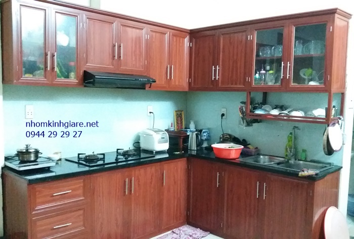 Tủ bếp nhôm kính Tân Bình 3
