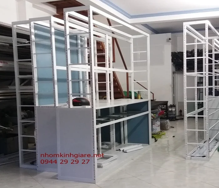 Đóng tủ thuốc tây đẹp 2