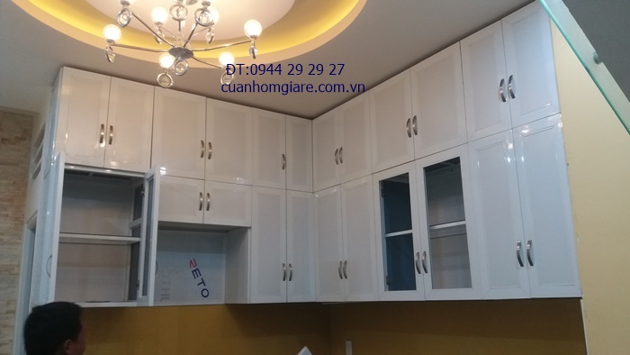 cac-mau-tu-bep-nhom-kinh-dep-2.ipg