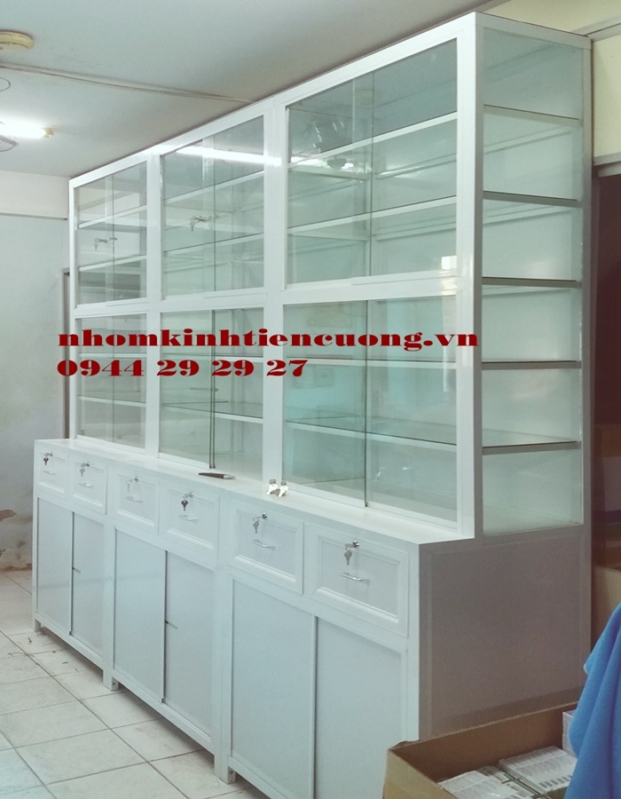Mẫu tủ thuốc tây đẹp 3