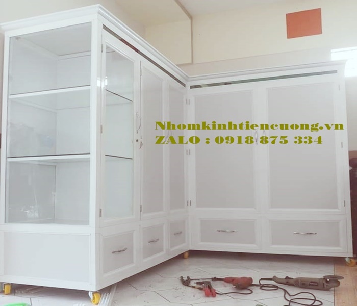 mau-tu-quan-ao-nhom-tien-cuong