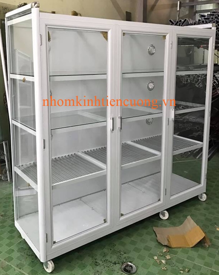 tu-chen-nhom-kinh-dep-bi-quyet-giup-khong-gian-them-an-tuong