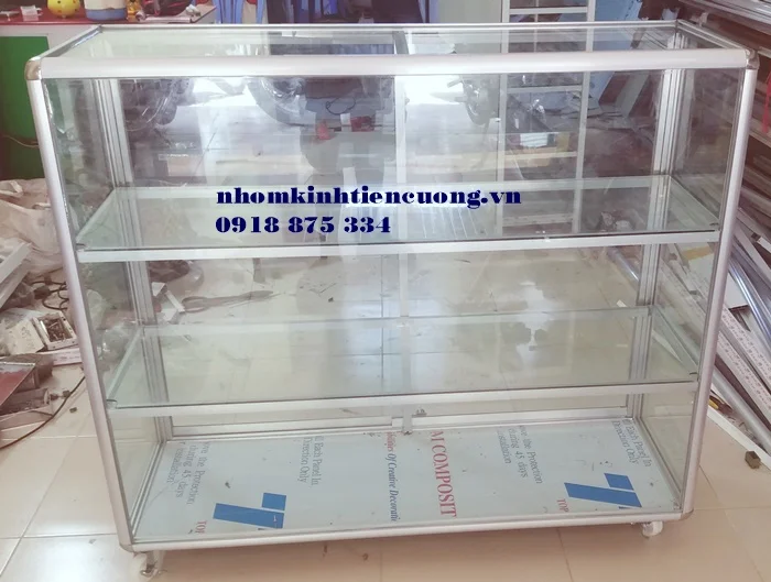 Tủ quầy bán hàng nhôm kính 1