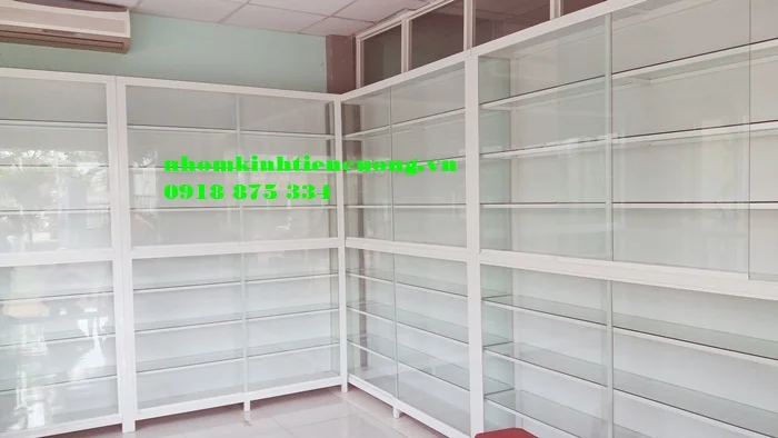 Mẫu tủ thuốc tây đẹp 2