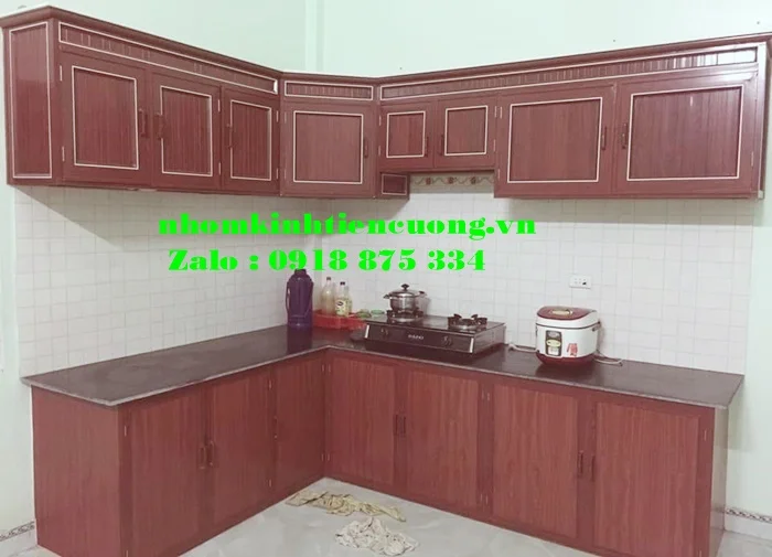 Tủ bếp nhôm kính quân 12 1
