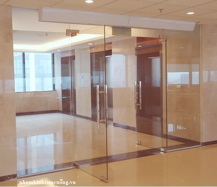Bảng giá kính cường lực tại khu vực Hồ Chí Minh