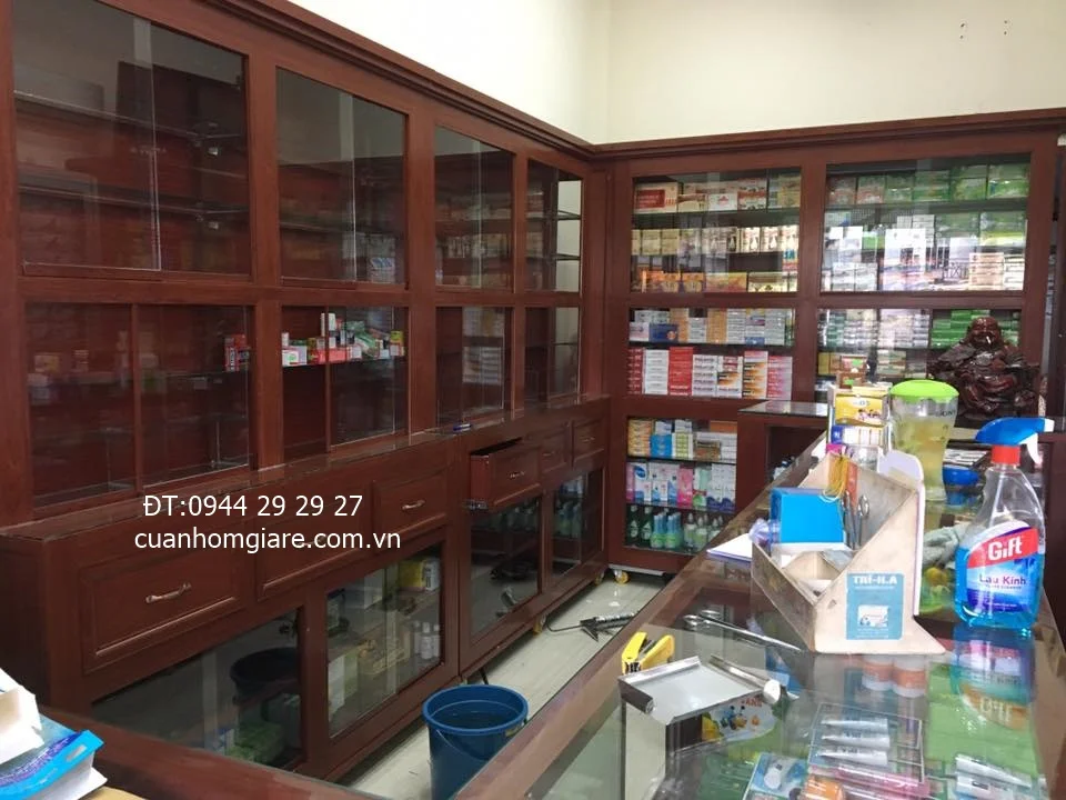 Mẫu tủ quầy thuốc tây đẹp 7