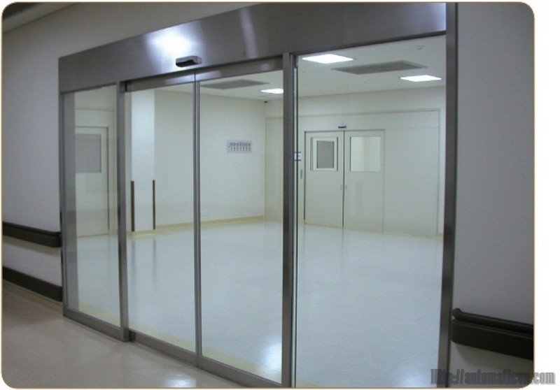 Cửa kính cường lực lùa 1