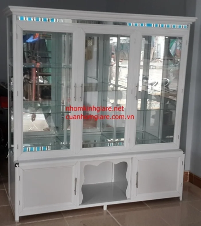 Tủ kính trưng bày 9