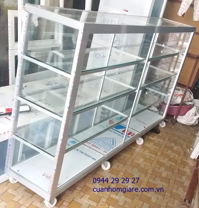 Tủ kệ trưng bày 3.jpg