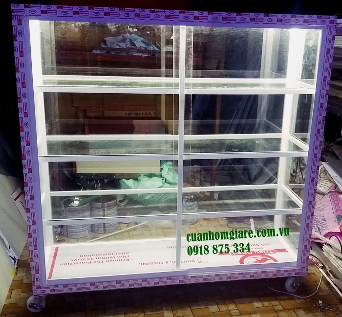 Tủ kệ trưng bày 7