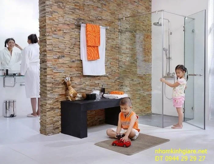 Phòng tắm kính 2