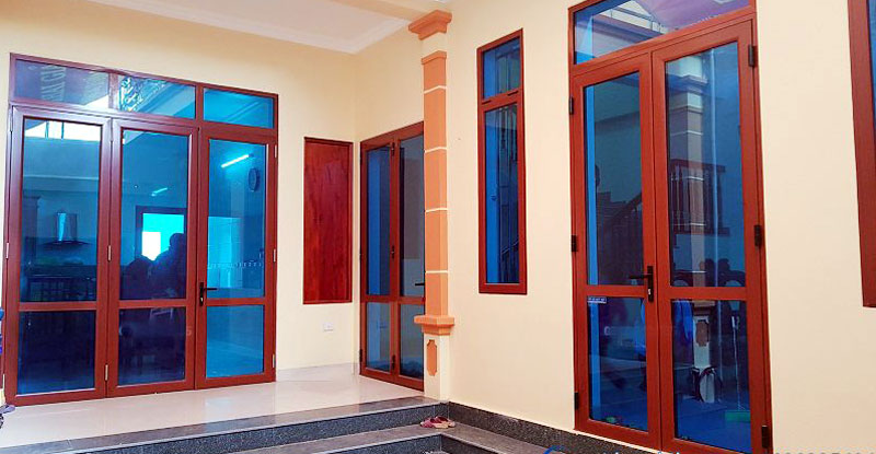 Cửa nhôm kính đẹp 2