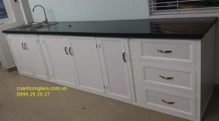 Tủ bếp nhôm kính 6