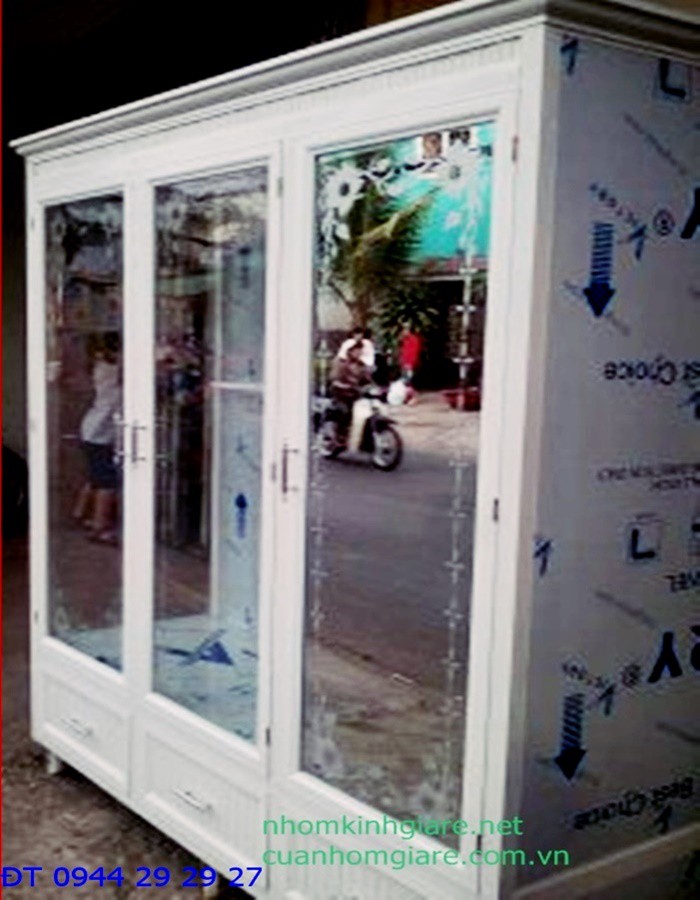 tủ nhôm quần áo